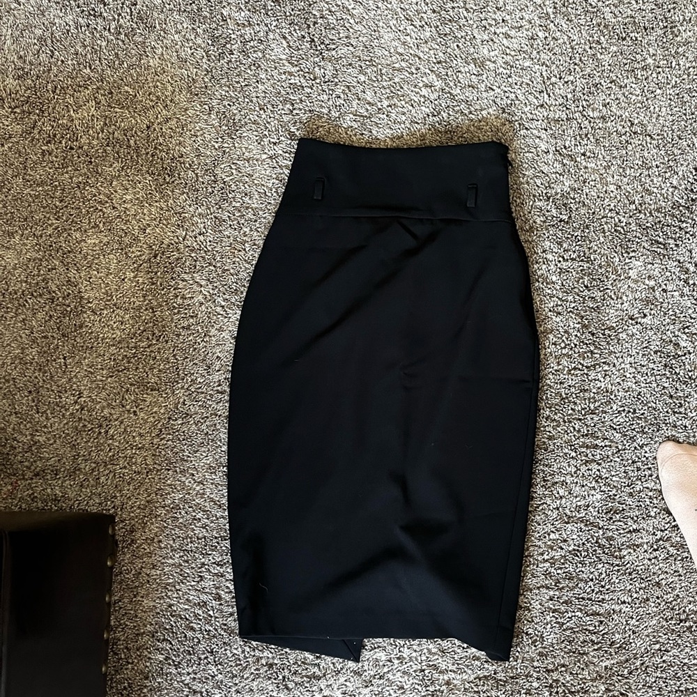 Black Express pencil skirt